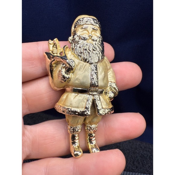 Vintage‎ Christmas Brooch Lot Santa Stocking Cow Snowman - Picture 7 of 13